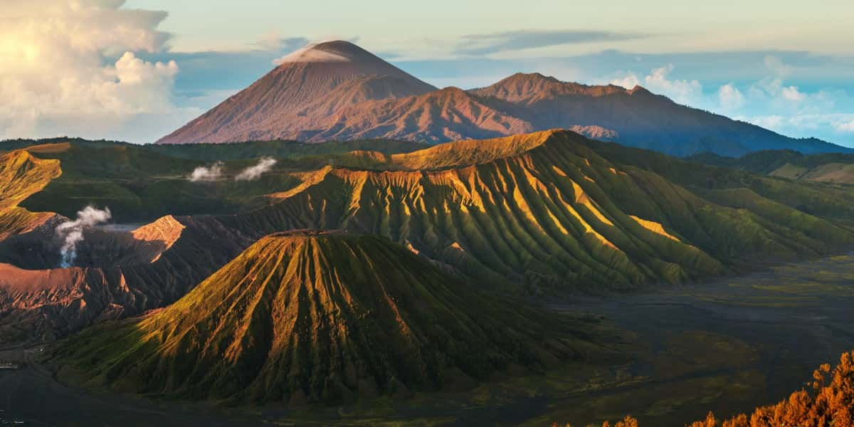 Java volcanoes - trip of in Indonesia